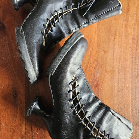 John Fluvog Boots - Picture 5 of 5